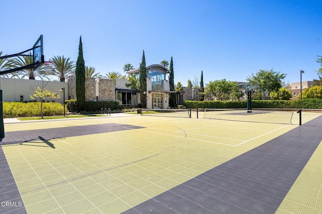13124 Central Ave Unit 201, Hawthorne, CA 90250 - view of basketball court with community basketball court