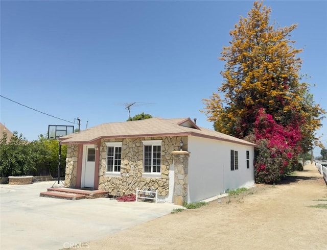 1507 4th St, Norco, CA 92860 - ranch-style home with stone siding