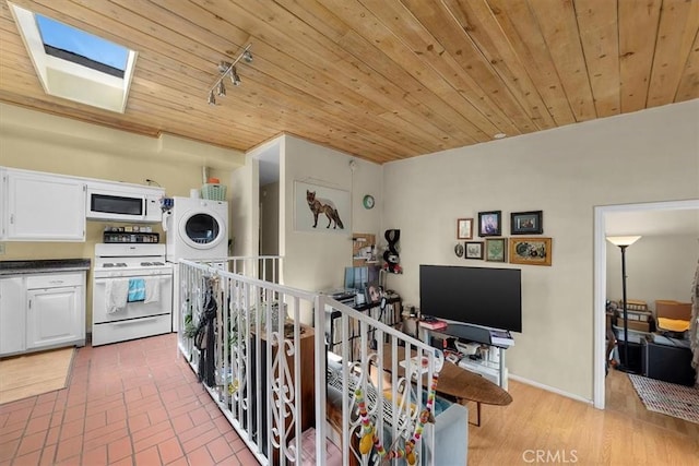 6459 Lexington Ave, Los Angeles, CA 90038 - photo 26