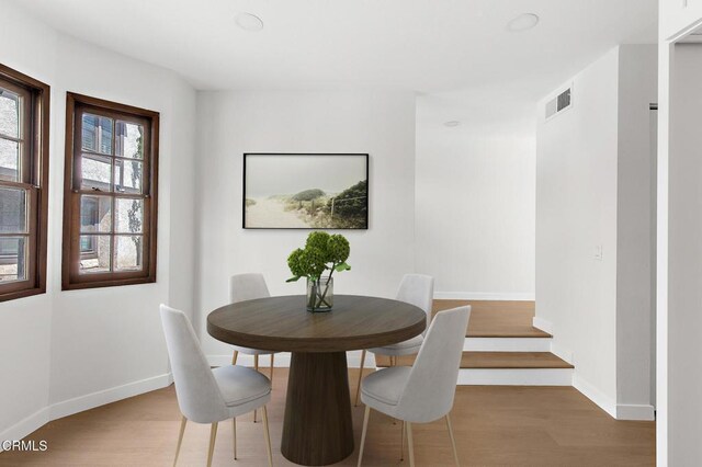 11940 Weddington St Unit 19, Valley Village, CA 91607 - photo 4