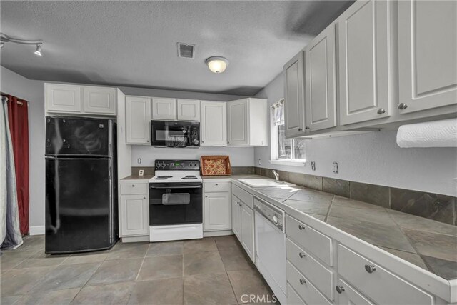 19300 Mountain Mdw S, Hidden Valley Lake, CA 95467 - photo 23