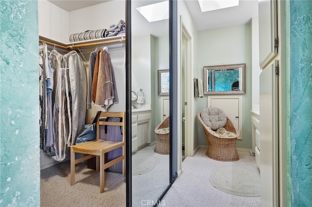 73 Mockingbird Ln, Templeton, CA 93465 - walk in closet featuring a skylight