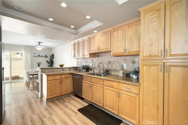 71 Agostino, Irvine, CA 92614 - photo 15