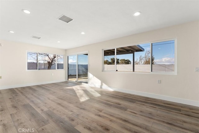 60468 Latham Trl, Joshua Tree, CA 92252 - unfurnished room featuring wood finished floors, recessed lighting, and baseboards