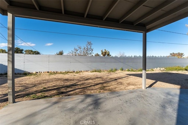 60468 Latham Trl, Joshua Tree, CA 92252 - fenced backyard featuring a patio