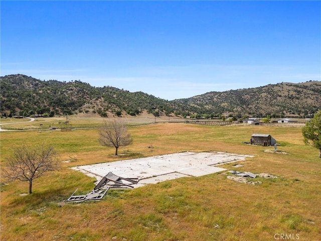 20256 Sasia Rd, Tehachapi, CA 93561