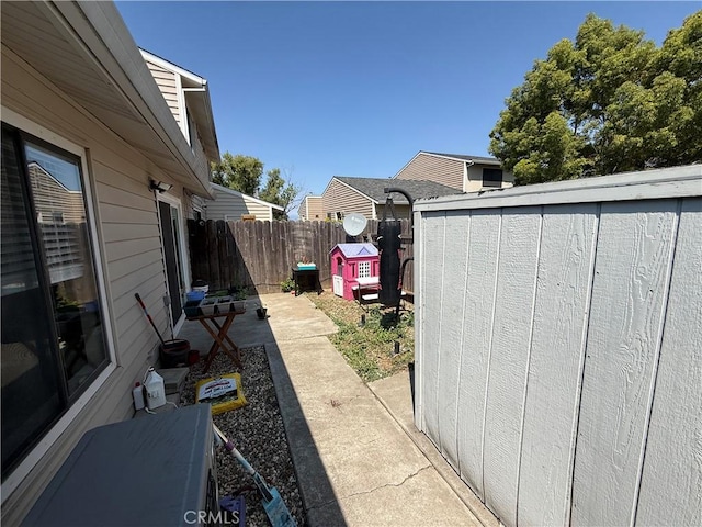631 N St, Corning, CA 96021 - view of yard featuring a patio area