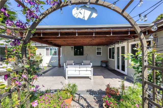 6903 E Driscoll St, Long Beach, CA 90815 - view of patio / terrace with outdoor lounge area