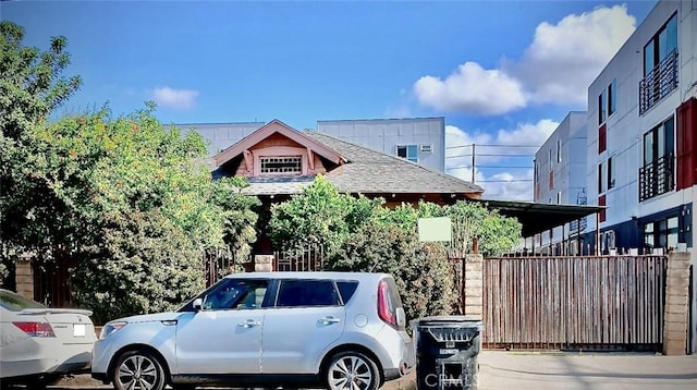 1605 W 35th St, Los Angeles, CA 90018 - view of front facade