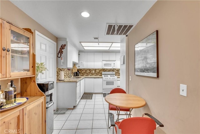 10511 Ashton Ave Unit 101, Los Angeles, CA 90024 - photo 3