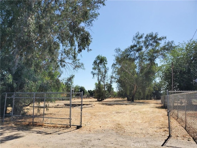 544 N Lafayette Ave, Fresno, CA 93728