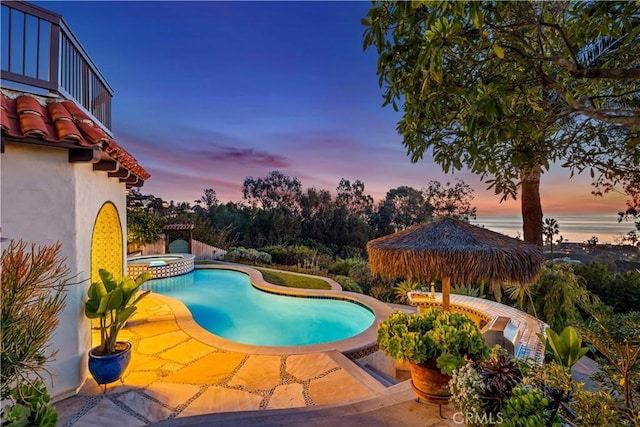 802 Rembrandt Dr, Laguna Beach, CA 92651 - view of pool featuring a patio and a pool with connected hot tub