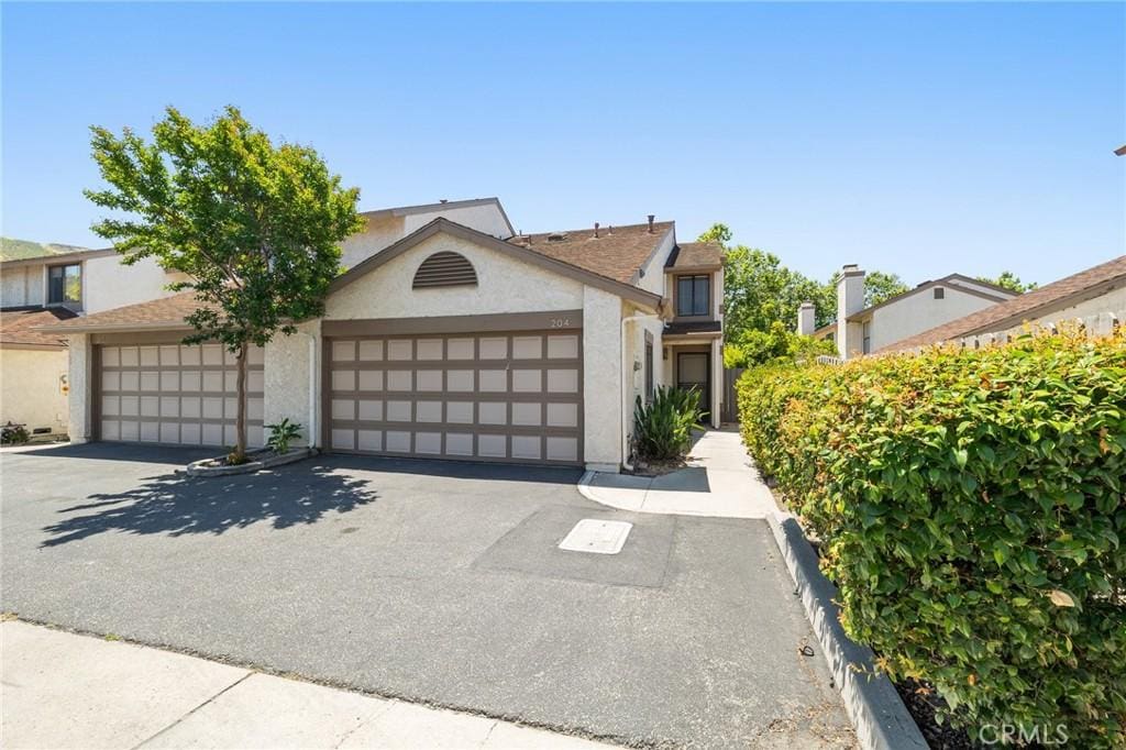 204 Ute Ln, Ventura, CA 93001 - photo 1