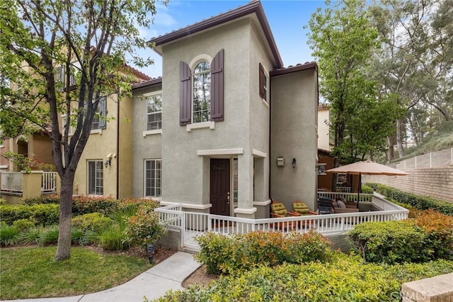 23423 Abbey Glen Pl Unit 30, Valencia, CA 91354 - mediterranean / spanish-style home with stucco siding