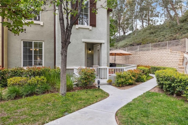 23423 Abbey Glen Pl Unit 30, Valencia, CA 91354 - entrance to property with stucco siding