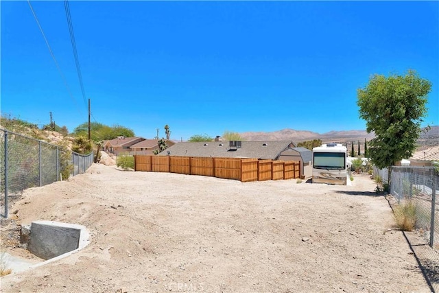 57490 Redondo St, Yucca Valley, CA 92284 - view of yard featuring a mountain view