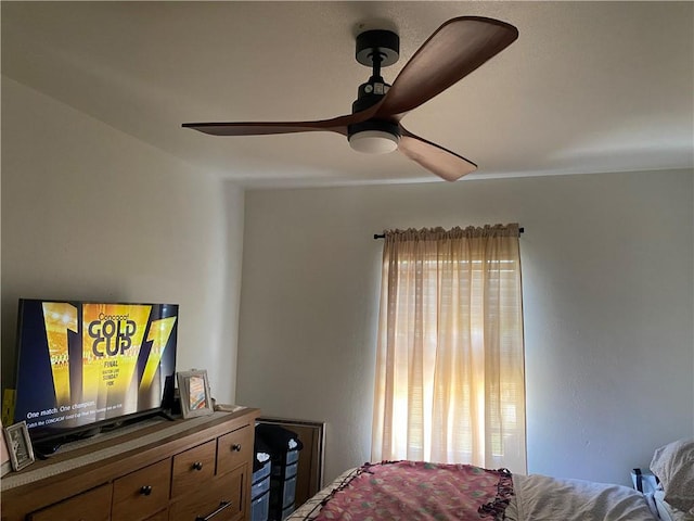 2570 E Washington St, Carson, CA 90810 - photo 13