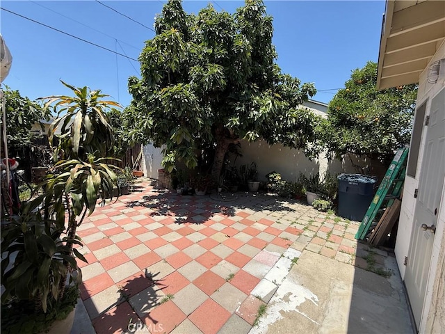 2277 Cogswell Rd, El Monte, CA 91732 - fenced backyard with a patio area