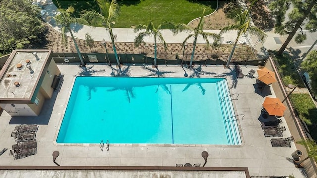 2012 Nantucket Pl, Tustin, CA 92780 - view of community pool