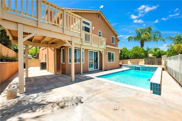 29 Villa Valtelena, Lake Elsinore, CA 92532 - back of house with a patio area, a fenced backyard, and stucco siding