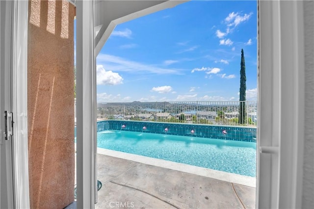 29 Villa Valtelena, Lake Elsinore, CA 92532 - view of pool