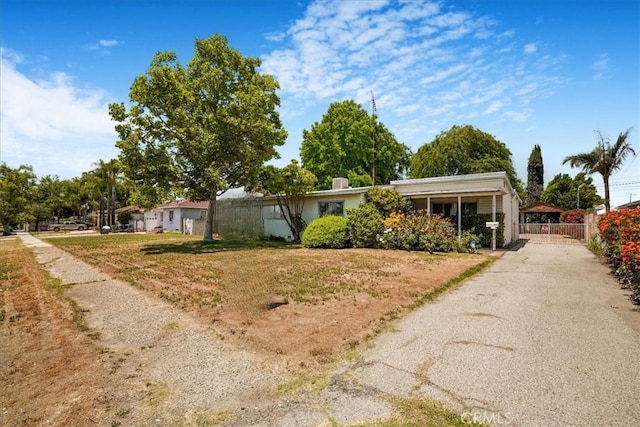 13411 Wingo St, Arleta, CA 91331 - view of front of house featuring driveway