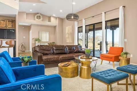 62398 Cope Ln, Joshua Tree, CA 92252 - lobby featuring lofted ceiling and recessed lighting
