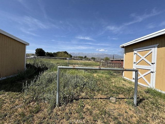 1447 W Westward Ave, Banning, CA 92220 - view of yard featuring a rural view