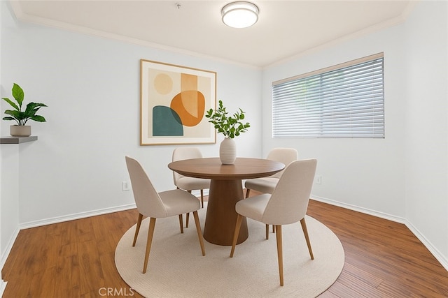 4511 Murietta Ave Unit 8, Sherman Oaks, CA 91423 - dining area featuring crown molding, wood finished floors, and baseboards