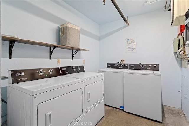 4511 Murietta Ave Unit 8, Sherman Oaks, CA 91423 - communal laundry room with independent washer and dryer