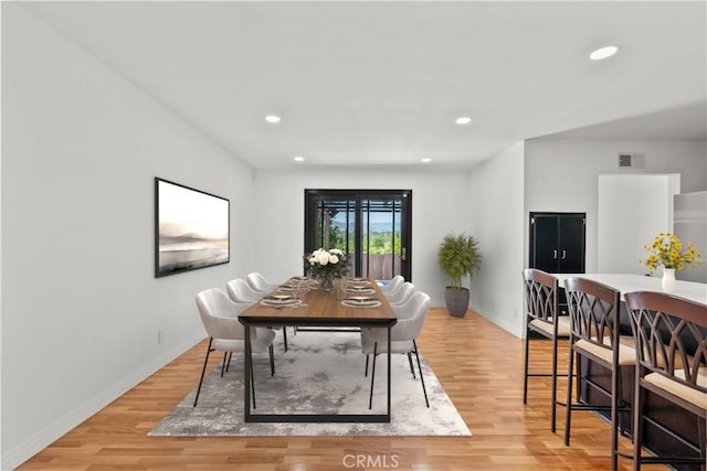 6172 Dalecrest Ave, Woodland Hills, CA 91367 - dining room with light wood-style floors, recessed lighting, and baseboards