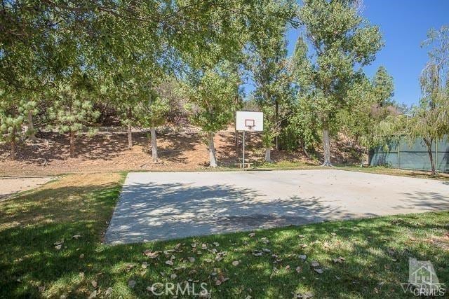 5805 Oak Bend Ln Unit 407, Oak Park, CA 91377 - photo 28