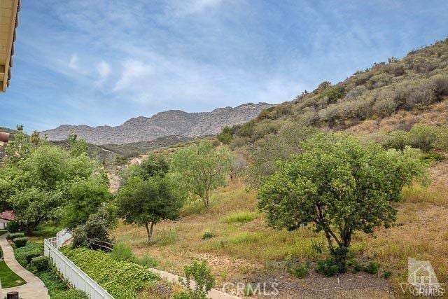 5805 Oak Bend Ln Unit 407, Oak Park, CA 91377 - view of mountain background