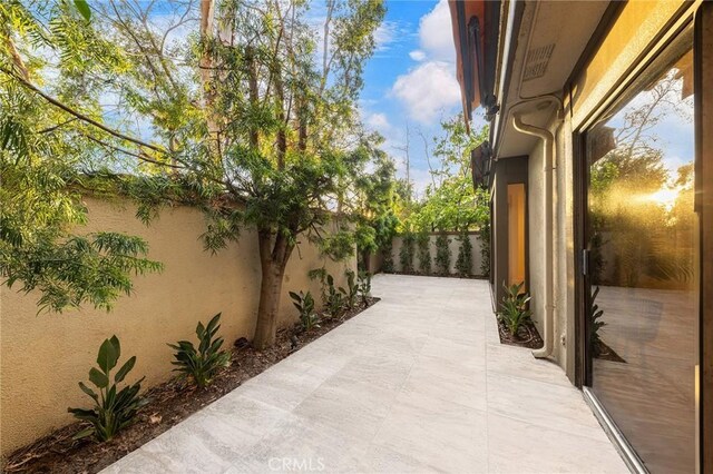 8 Montanas Sud Unit 60, Irvine, CA 92612 - photo 35