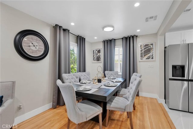 254 Piedmont Ave, Claremont, CA 91711 - dining room with baseboards, light wood-style flooring, and recessed lighting