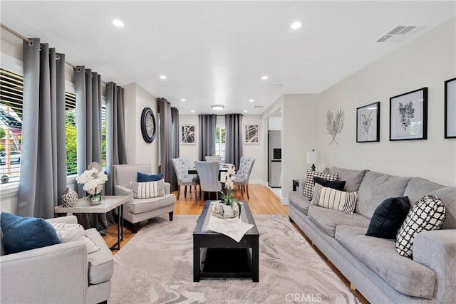 254 Piedmont Ave, Claremont, CA 91711 - living room featuring light wood-style flooring and recessed lighting