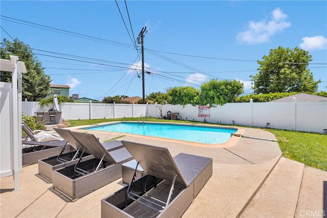 254 Piedmont Ave, Claremont, CA 91711 - view of pool with a patio area and a fenced backyard