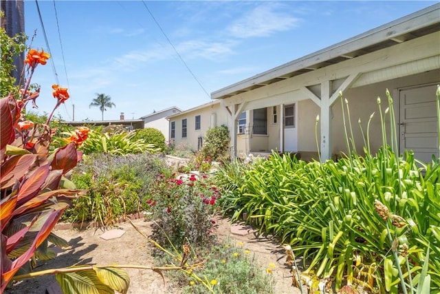 7933 Rhea Vista Dr, Whittier, CA 90602 - view of yard