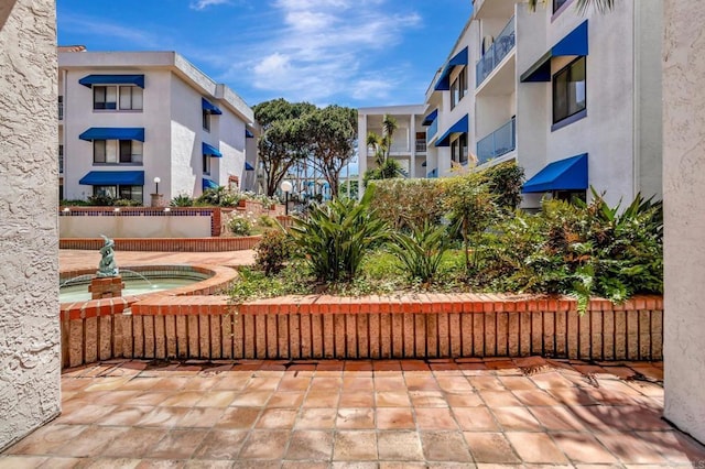 8328 Regents Rd Unit 1D, San Diego, CA 92122 - view of home's community