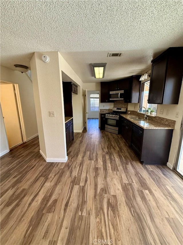 13735 Gemini St, Victorville, CA 92392 - photo 13