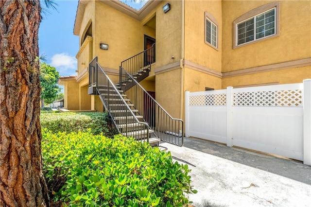 41410 Juniper St Unit 712, Murrieta, CA 92562 - property entrance featuring stucco siding