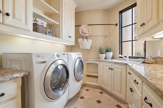 1470 Via Chaparral, Fallbrook, CA 92028 - laundry room featuring washing machine and clothes dryer, cabinet space, and light tile patterned floors