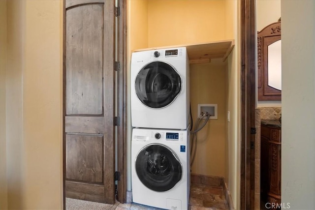 1470 Via Chaparral, Fallbrook, CA 92028 - laundry room with estacked washer and dryer