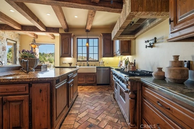 1470 Via Chaparral, Fallbrook, CA 92028 - kitchen featuring stainless steel appliances, a sink, healthy amount of natural light, recessed lighting, and beam ceiling