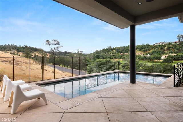 3386 Canyon Oaks Ter, Chico, CA 95928 - view of swimming pool with a patio area