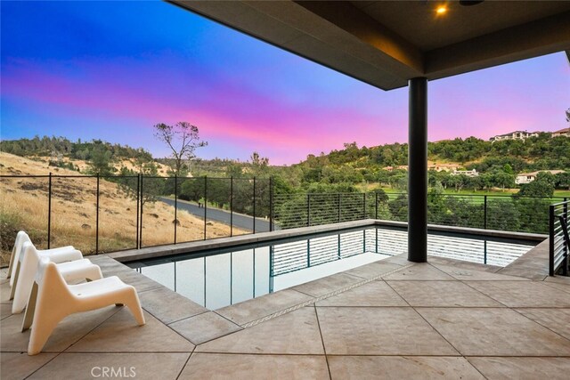 3386 Canyon Oaks Ter, Chico, CA 95928 - view of pool at dusk