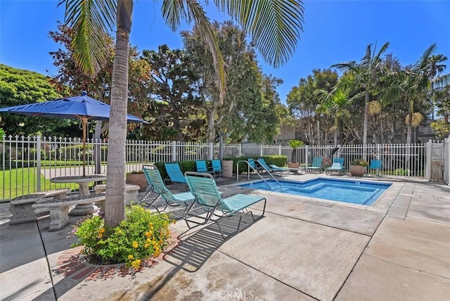 17152 Pacific Coast Unit 19, Huntington Beach, CA 92649 - community pool featuring a patio area