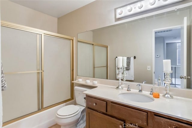 2209 E Badillo St, Covina, CA 91724 - full bath featuring enclosed tub / shower combo, toilet, and vanity