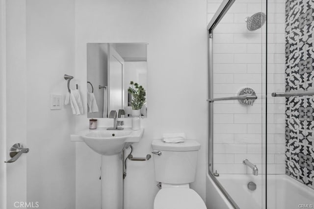 41361/2 Normal Ave Unit 1/2, Los Angeles, CA 90029 - full bath with toilet and bath / shower combo with glass door