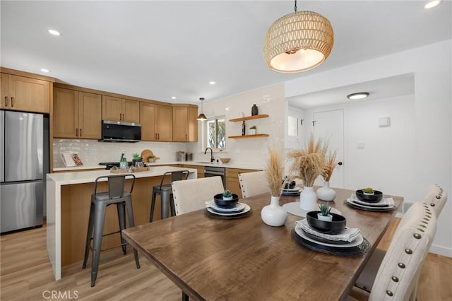 1292 Tiffany Pl, Tustin, CA 92780 - dining area featuring light wood-type flooring and recessed lighting